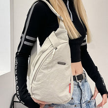 Load image into Gallery viewer, Simple And Lightweight Crossbody Bag