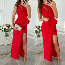 Load image into Gallery viewer, Fashion Solid Color One Shoulder Dress