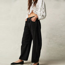 Load image into Gallery viewer, Mid-Rise Barrel Jeans