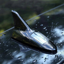 Load image into Gallery viewer, Shark Fin Solar varsellys for bil