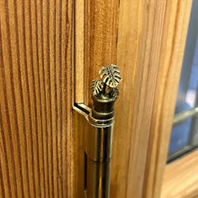 Load image into Gallery viewer, Hinge Head Home Decoration