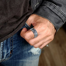Load image into Gallery viewer, 1945 Engraved Half Dollar Coin Ring