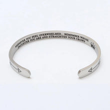 Load image into Gallery viewer, Adjustable Crown Bracelet