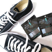 Load image into Gallery viewer, Odor Eliminating Shoe Inserts, 1 Pair