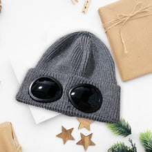 Load image into Gallery viewer, Unisex Solid Color Goggle Lens Design Beanie Hat
