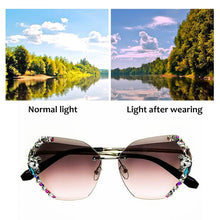 Load image into Gallery viewer, Vintage Fashion Rimless Crystal Sunglasses