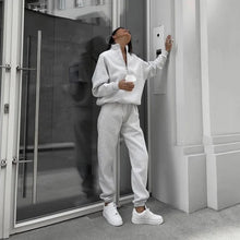 Load image into Gallery viewer, Comfortable Relaxed Sports Two-piece Set