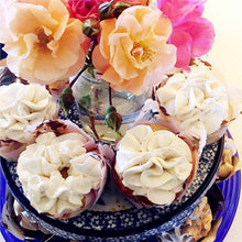 Load image into Gallery viewer, Magoloft™ Cake Decor Piping Tips