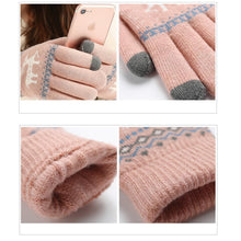 Load image into Gallery viewer, Snowflake Printed Knitted Touchscreen Gloves