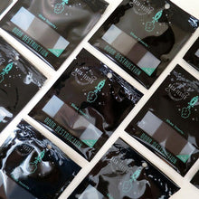 Load image into Gallery viewer, Odor Eliminating Shoe Inserts, 1 Pair