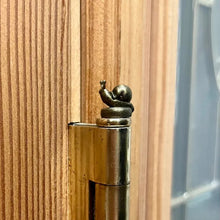 Load image into Gallery viewer, Hinge Head Home Decoration