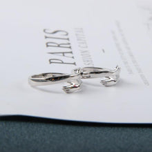 Load image into Gallery viewer, Couple Hug Ring