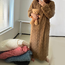 Load image into Gallery viewer, Winter Coral Velvet Loungewear for Home