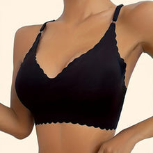 Load image into Gallery viewer, Women&#39;s Solid Scallop Trim Wireless Push Up Bra
