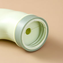 Load image into Gallery viewer, Multi-use Cleaning Brush Can Be Connected To Mineral Water Bottle