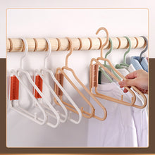 Load image into Gallery viewer, Portable Folding Clothes Hangers