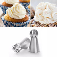 Load image into Gallery viewer, Magoloft™ Cake Decor Piping Tips