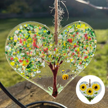 Load image into Gallery viewer, Heart Shaped Flower Pendant