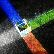 Load image into Gallery viewer, CMY Optic Prism Cube