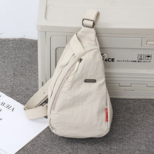 Load image into Gallery viewer, Simple And Lightweight Crossbody Bag