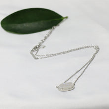 Load image into Gallery viewer, Agate Tooth Necklace