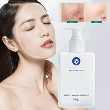 Load image into Gallery viewer, Southern Xiehe Niacinamide Whitening Facial Cleanser