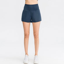 Load image into Gallery viewer, Lommeyoga treningsshorts