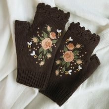 Load image into Gallery viewer, Hand Embroidered Gloves