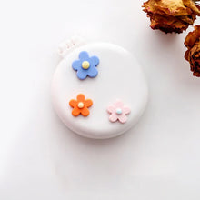 Load image into Gallery viewer, Mini Portable Airbag Massage Comb