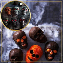Load image into Gallery viewer, 3D Skull Mold - Aluminum Baking Pan