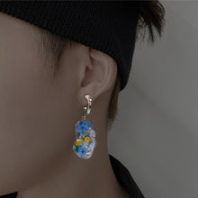 Load image into Gallery viewer, Pressed Flower Earrings - Abstract Face Forget Me Not Flower