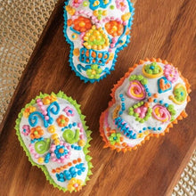 Load image into Gallery viewer, 3D Skull Mold - Aluminum Baking Pan