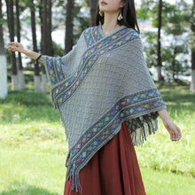Load image into Gallery viewer, Women&#39;s Retro Pullover Tassel Shawl
