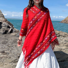 Load image into Gallery viewer, Women&#39;s Retro Pullover Tassel Shawl