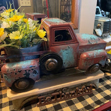 Load image into Gallery viewer, Spring Summer Large Rustic Farmhouse Truck