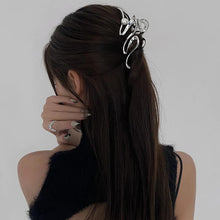 Load image into Gallery viewer, Women&#39;s Pearl Hair Clip Claw