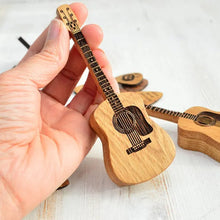 Load image into Gallery viewer, Tre Akustisk Gitar Plekterboks