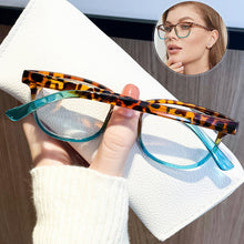 Load image into Gallery viewer, Sexy Leopard Print Gradient Reading Glasses