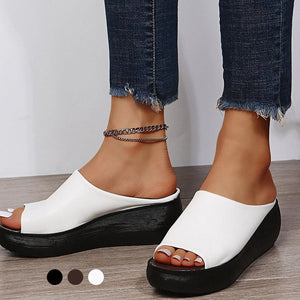 Fashionable Women's Summer Slippers