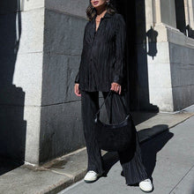 Load image into Gallery viewer, Women&#39;s Elegant Pleated Two-Piece Set