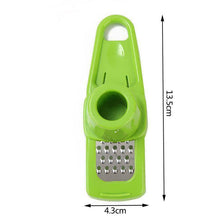 Load image into Gallery viewer, Garlic Grinder