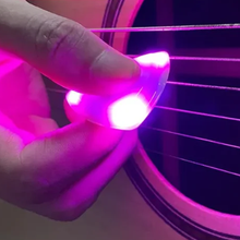 Load image into Gallery viewer, Light Up Guitar Pick