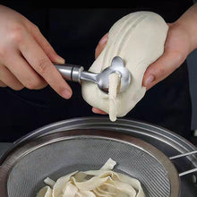 Load image into Gallery viewer, Stainless Steel Noodles Dough Cutter